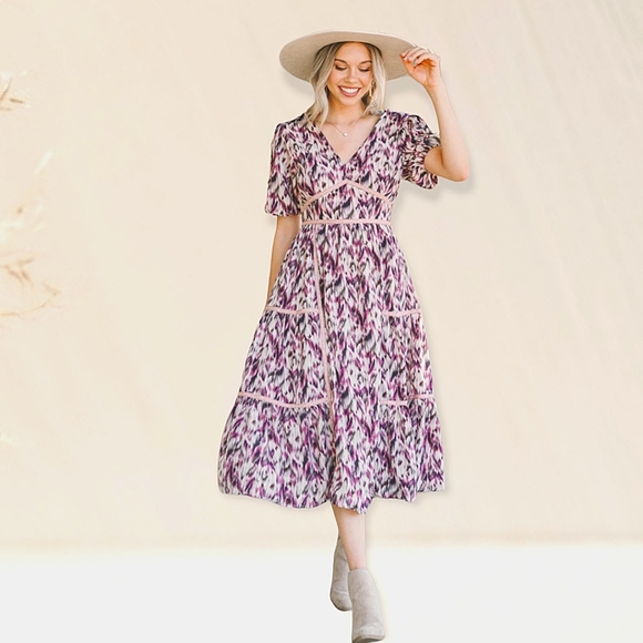 ENTRÓ • ANTHROPOLOGIE Abstract Print Midi Dress ~ NWT - Picture 4 of 13